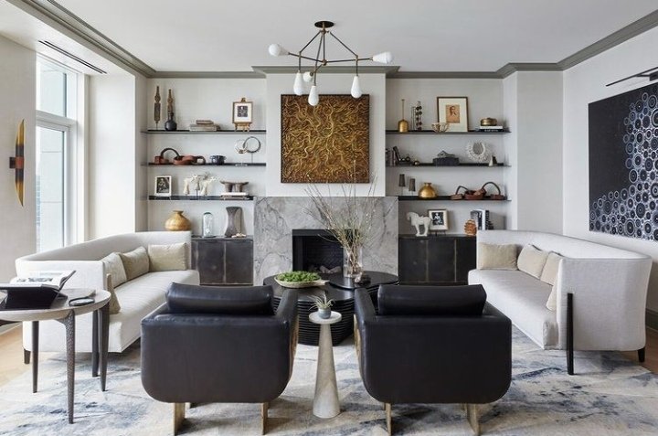 E2zGroup's tweet photo. created beautiful furniture everywhere,carefully collected works of art and added decadent fabrics and luxurious.Each wall in the house is covered with custom paint,custom carpenter,soft panels or wall cladding,and although it was a difficult task the result is amazingly thorough https://t.co/7Yxio1mELP