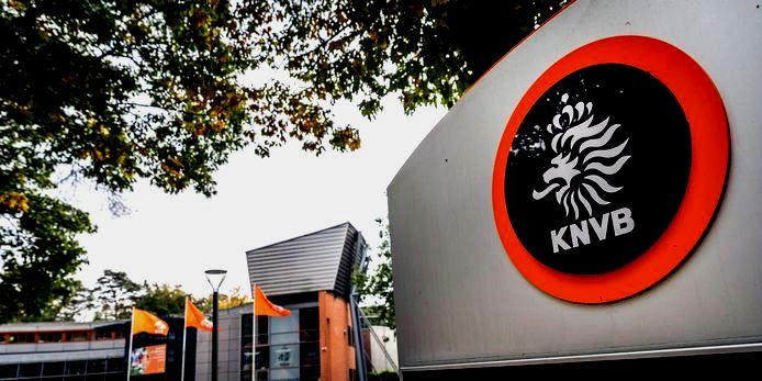 AVEindhoven's tweet image. Vervroegde winterstop amateurvoetbal!
Het lijkt erop dat zondag voorlopig de laatste speelronde in het amateurvoetbal wordt gespeeld.
amateurvoetbaleindhoven.nl/vervroegde-win…