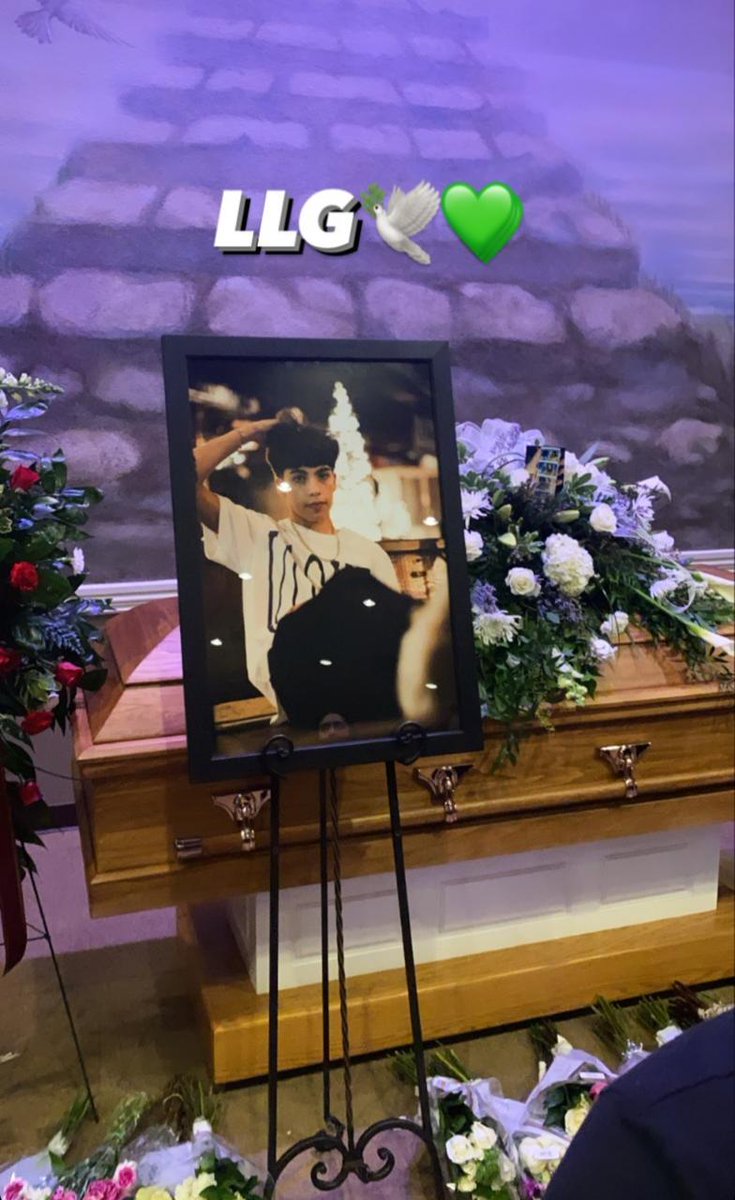 nii_r23's tweet photo. 2 meses sin ti flaco, sigo sin asimilar que ya no estés se feliz en donde estés que aquí te recordaremos siempre. <3🕊
#gabenotbabe https://t.co/GFz5RYgEof