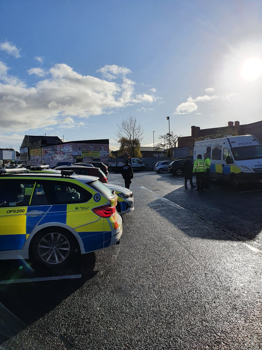 Sparkbrook Police (@sparkbrookwmp) on Twitter photo Successful operation along Stratford Road, officers have Seized 9, vehicles, 25 fines and reports for various offences from obstruction to stolen vehicles. Thanks Aldi for allowing us to use the carpark #community #proactivepolicing #oproadrunner <a href="/TahirAliMP/">Tahir Ali MP</a> Successful operation along Stratford Road, officers have Seized 9, vehicles, 25 fines and reports for various offences from obstruction to stolen vehicles. Thanks Aldi for allowing us to use the carpark #community #proactivepolicing #oproadrunner <a href="/TahirAliMP/">Tahir Ali MP</a>