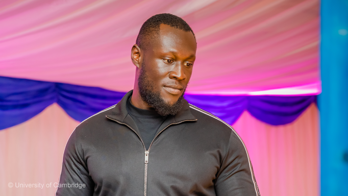 Stormzy took time out from a private event with Cambridge’s Stormzy Scholars this week to view Trinity’s #BlackHistoryMonth2021 exhibition with the College’s Director of Admissions Dr Glen Rangwala. See the exhibition: ow.ly/6tph50GWYV1