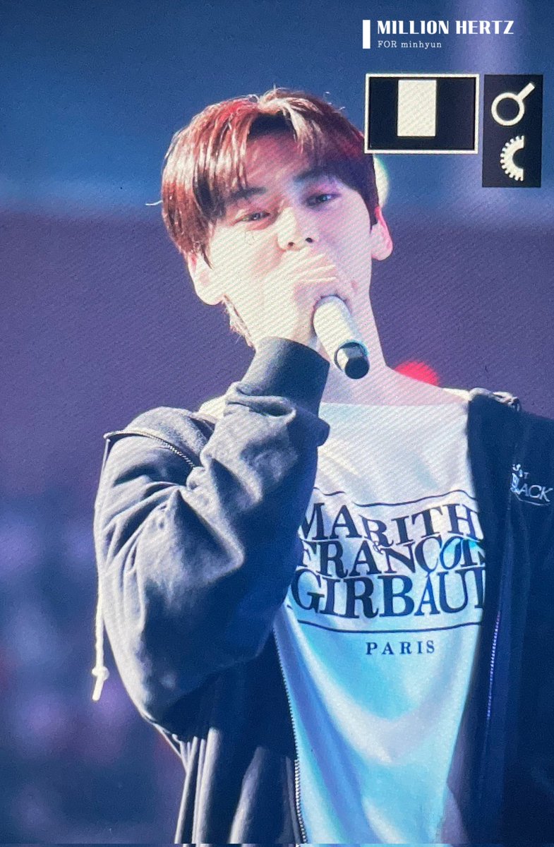 deepand_more's tweet photo. 211126 THE BLACK 🖤
앞으로 더 많은 시간 함께 할 수 있길

#황민현 #민현 #뉴이스트 https://t.co/7b0gkIEKC2