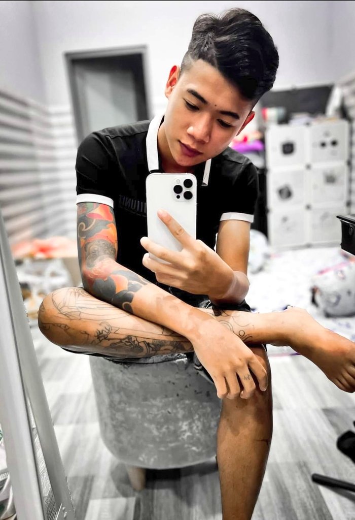 phamngocdanhh's tweet photo. -Hãy Học Cách Chấp Nhận Rằng Mọi Việc Không Bao Giờ Diễn Ra Như Cách Mà Mình Mong Muốn…!!
-Và Cũng Đừng Bao Giờ Kì Vọng Vào Ai Đó Sẽ Đối Xữ Tốt Với Mình Hơn Chính Bản Thân Mình 🤙❤️..!!
         ——————————————————
#💔💔 https://t.co/c3xzqI8Fz8