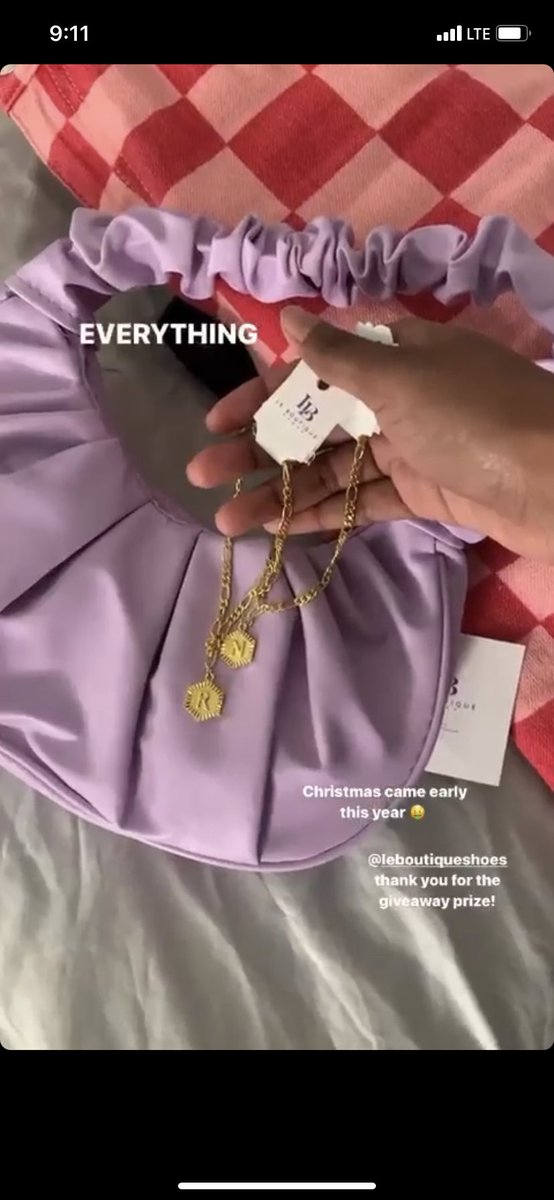 Our Giveaway Winner loves her gifts. 

Make sure to take advantage of our 40% OFF site-wide and start your holiday shopping early! 🎁🎄💜

Leboutiqueshoes.com