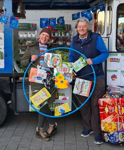 Thank you to <a href="/JohnLewisRetail/">John Lewis & Partners</a> @ <a href="/waitrose/">Waitrose & Partners</a> in #Horsham for having us yesterday &amp; for the Great Big Green Hamper, a prize for someone taking Small Green Steps to be drawn on 18 Dec. Enter here: sussexgreenliving.co.uk/green_journey/ OR come to the Sussex Green Hub <a href="/UnitedReformed/">UnitedReformedChurch</a> Church on Sat.