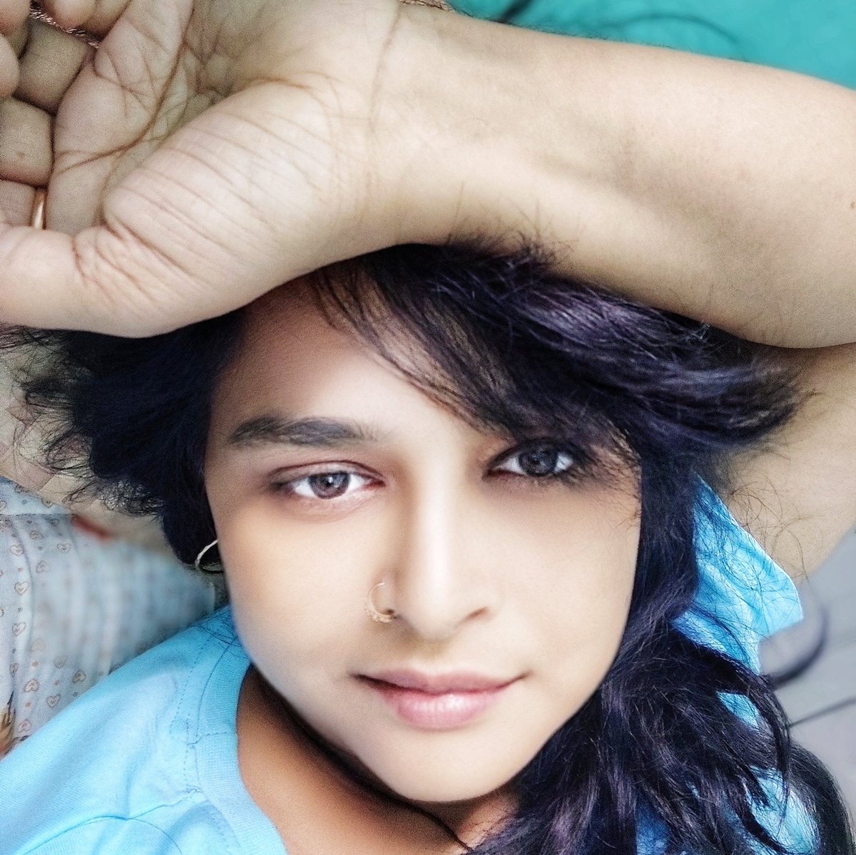 Arawn_scilla's tweet photo. #NewProfilePic
I'm beautiful in my own way. #nomakeuptwitter
#NOFILTER https://t.co/bminYp7MsH