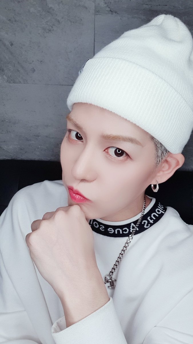 Kang Sung Hoon 강성훈 tweet media