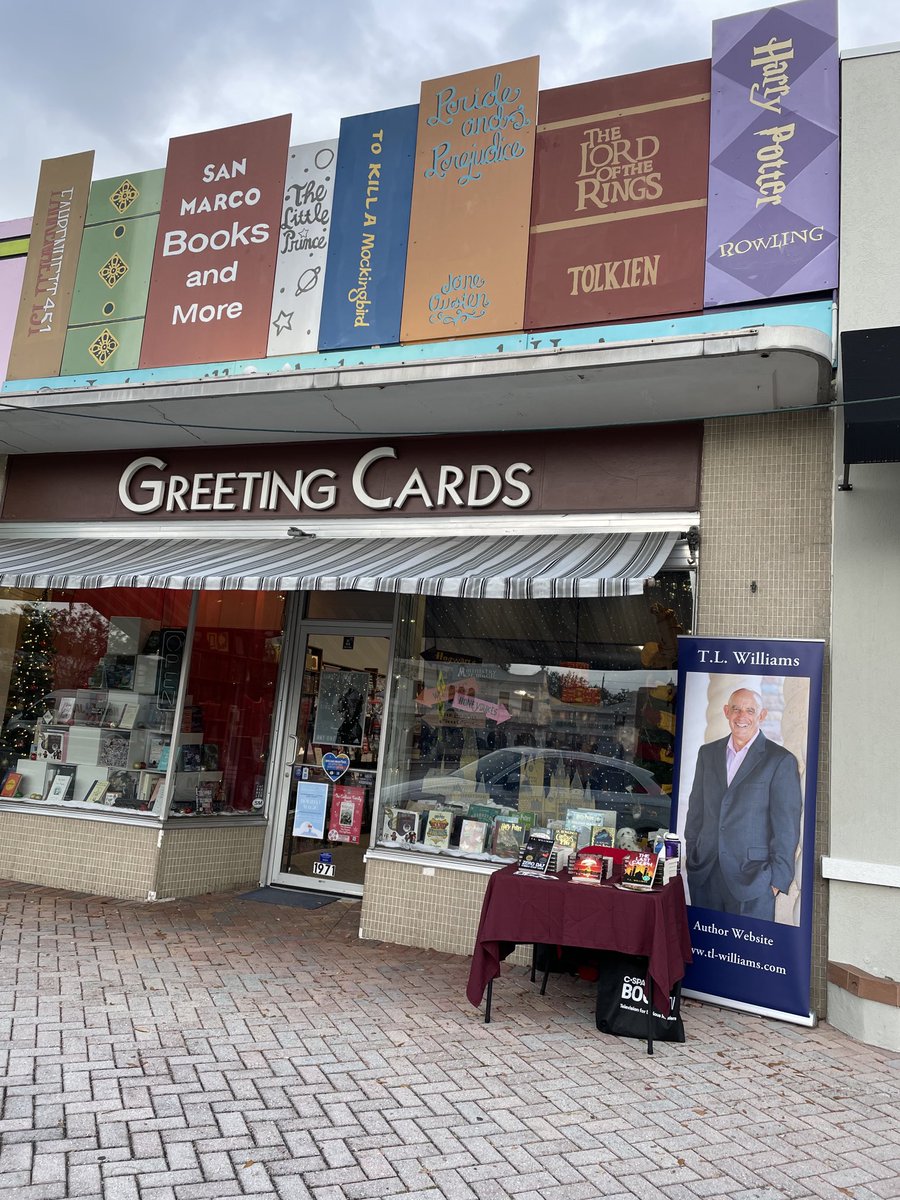 tlwilliams_'s tweet photo. Ready to Rock and Roll on Black Friday at San Marco Books and More. https://t.co/WJOOyvyOEV