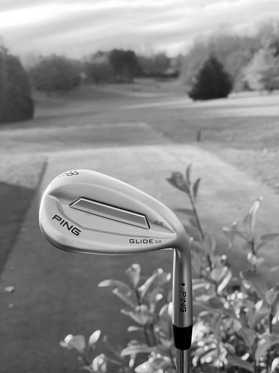 hesslegolfpros's tweet photo. Glide 3.0 π
.
.
Last one in store @hesslegolfpros
.
.
Message for price π²
.
.
#BlackFriday #blackfridayweekend #BlackFriday2021 #hesslegc #hesslegcpros #Ping #pingglide https://t.co/NW2v5D9NsJ
