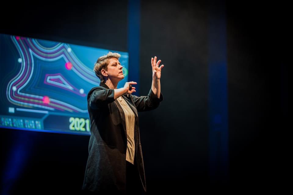 hHetty's tweet photo. Vertrokken! Het was hard werken, stressen, maar vooral ook veel goesting en geniéten! Zo blij dat ik jullie gisteren de première van MISSIE 2021 kon tonen. Laat maar komen, die tournee! 💪 🥰 

Kom je ook eens kijken? Tickets via https://t.co/QvCLtNnepV
Tot snel! xx

Foto's: KREW https://t.co/oKDAECbtAk