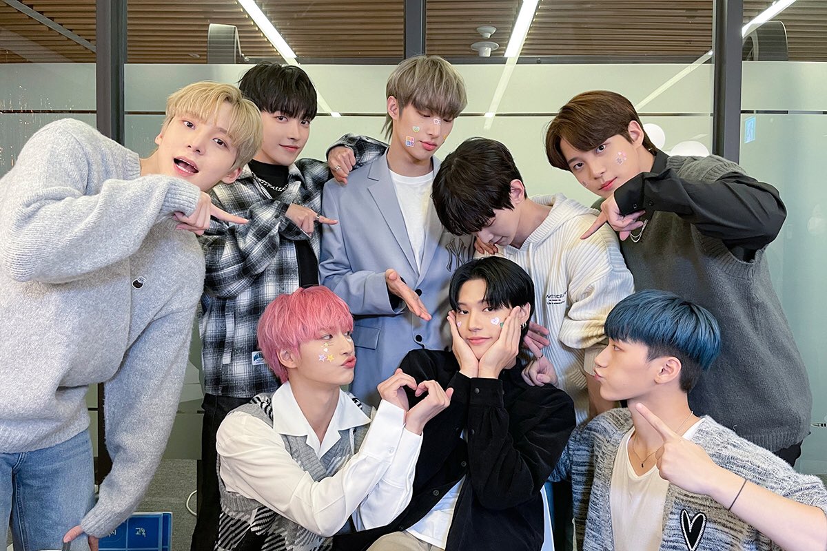 ATEEZ_ARCHIVES's tweet photo. ATEEZ FANCAFE 211126 https://t.co/8Y6xKLONtW