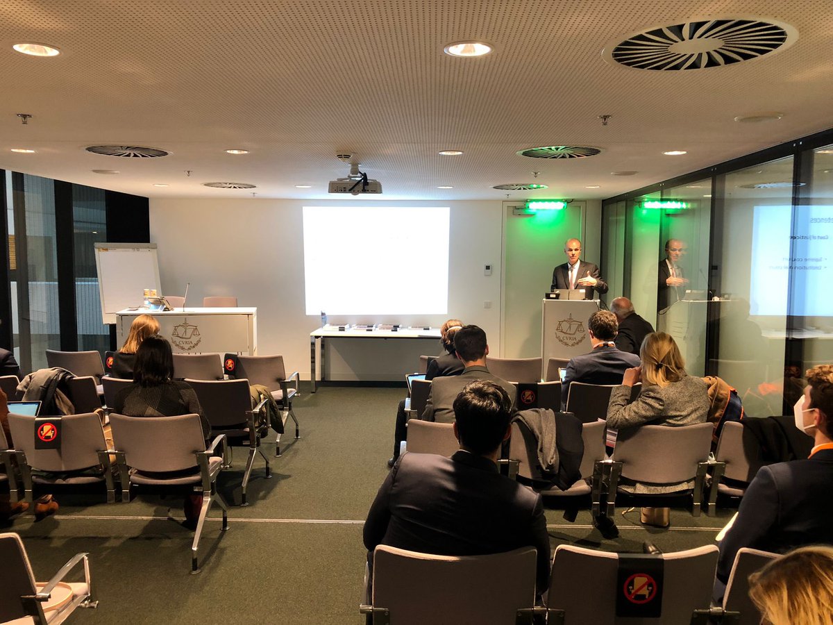 BelgiumLux's tweet photo. Visite de @YD_Belgium à @CourUEPresse 🇪🇺 Le cœur européen de #Bruxelles et #Luxembourg donne encore plus de poids à la coopération forte de nos pays au sein de l’#UEBL, #Benelux et #UE. 🇧🇪🇱🇺 @MFA_Lu @AmbassadeLuxBxl @BelgiumMFA @ThomasLambertBE @beneluxunion #belux100 https://t.co/P89NXaLQoK