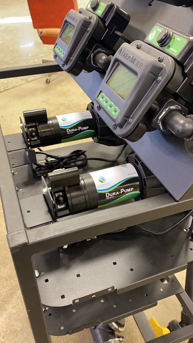 BrummetDoug's tweet photo. This is a 3” 110 volt system I put together.  You can do 2” or 3” and or 12 volt if you want. DM for pricing info or text. 765-426-4326 https://t.co/Hwl02Du8cg