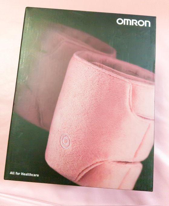 シビぽん(@Tusu_28_kur)からアンマアンマ頂いた!!ハンマ・ハンマは幸いにもぽん太がたまたま知ってた機体名でした。幸。丸太のようなふくらはぎにハンマハンマのアンマハンマ-が光る!(ミリ知ら)あとキュベレイも知ってる。アイアムチャンピオン^^!謝謝!! 