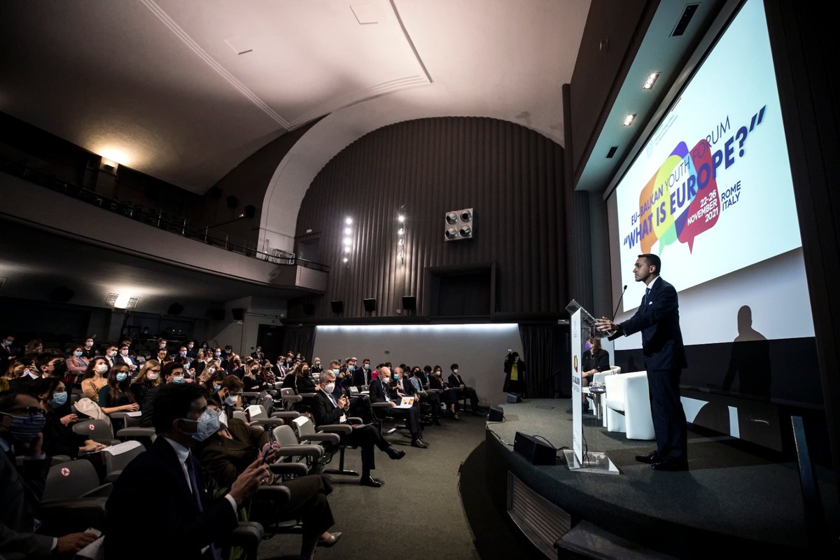 ItalyMFA's tweet photo. FM @luigidimaio attends the EU-Balkan Youth Forum: "What is Europe?"
๐ฎ๐นreaffirms its strong support for ๐ช๐บ enlargement to the Western Balkans countries, placing the voice of young people at the centre of the debate on policies and priorities for the future of Europe
#EUYBF #EU33 https://t.co/iigP5UoOuO