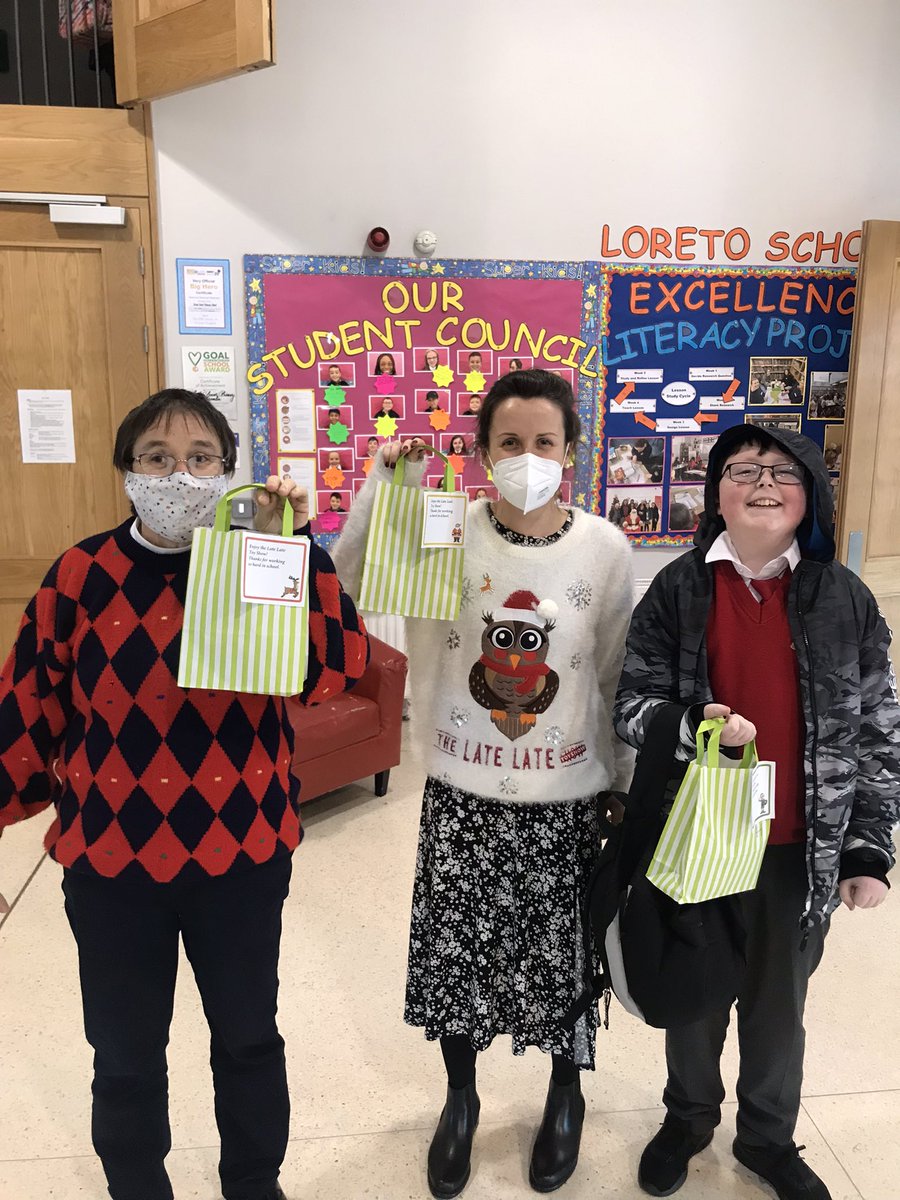 LoretoSPCrumlin's tweet photo. Toy show ready in our school! 😁BEST SUPRISE @thelatelateshow @_RyanTubridy #hakunamatata #bestnightoftheyear #excitement #happystudents #bestsuprise https://t.co/yvNJ8j2sn7