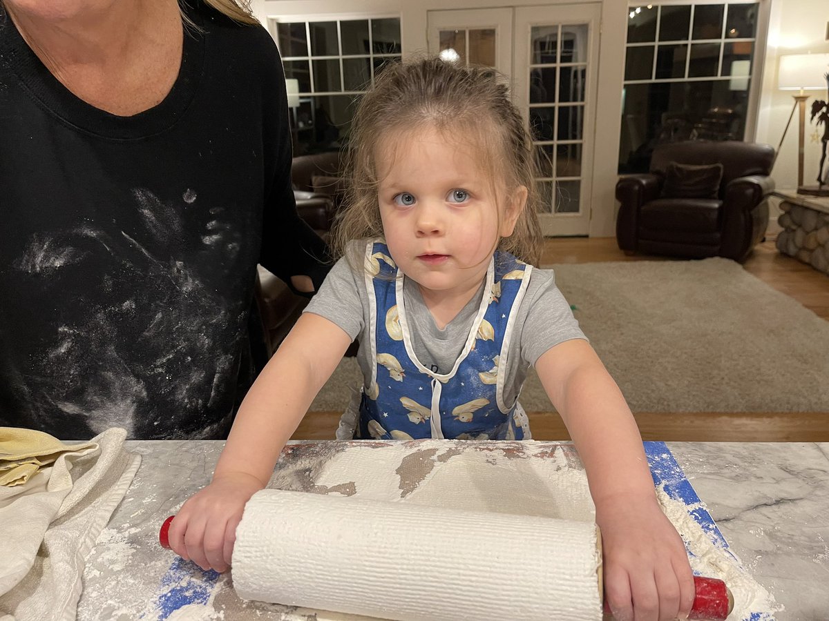 Krestin Bahr tweet media