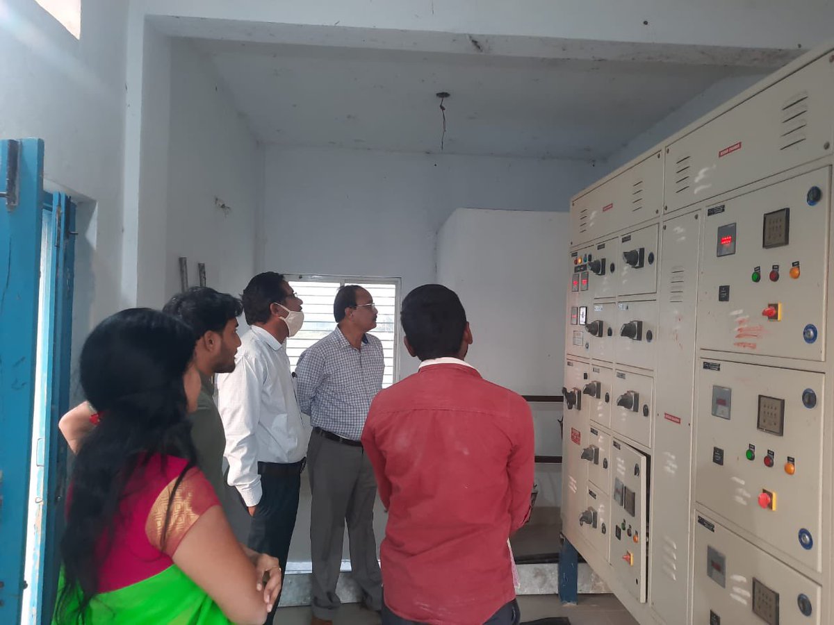 mb_telangana's tweet photo. #Missionbhagiratha Teams inspecting 
1.Sri K.Ravinder SE #Siricilla @ #Mucherla #Gamibiraopet (M)
2.Sri  K.Rajendra Kumar SE #Nizamabad  @ #Manchipa ,#Mopal (M)
3.Sri Y.Krishnaiah SE #Bhongir @ #Pillaipally , #Yadadri (D)
@SmitaSabharwal @DayakarRao2019. https://t.co/6uCTEELfGG