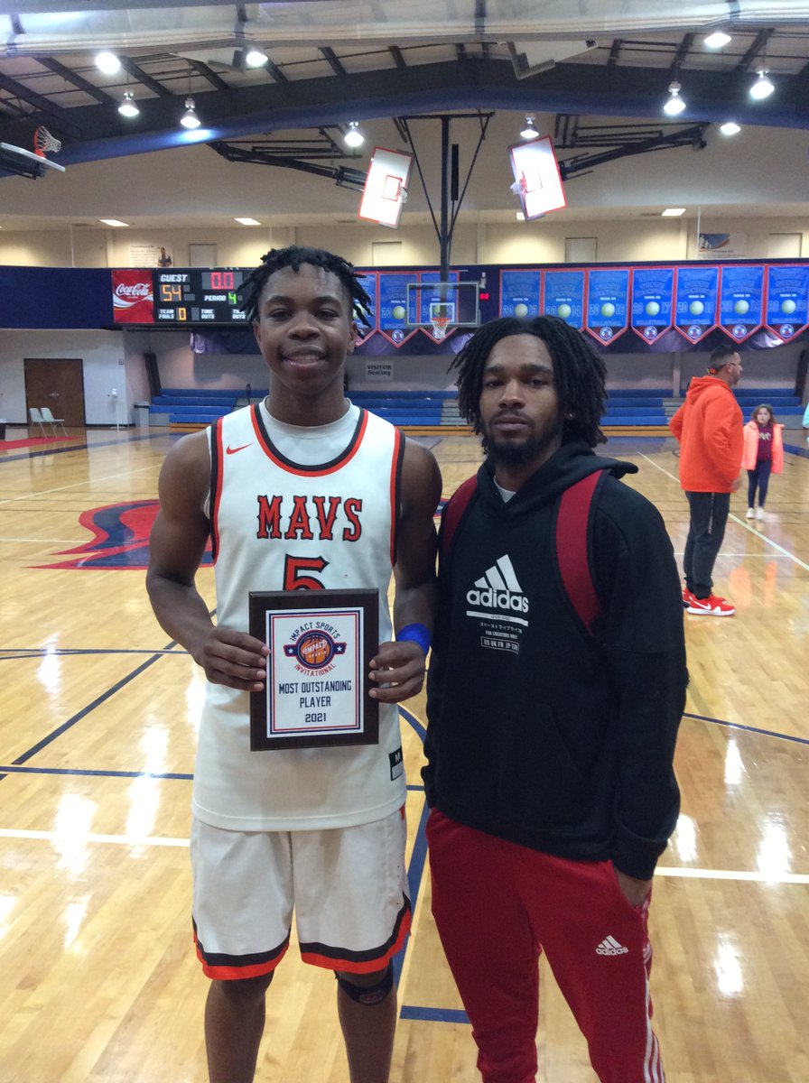 Mdaniels0369's tweet photo. The season and holidays started off on a good not! Absolutely Proud!! Keep working & studying @Cbyrd864 and more will follow
#workwhiletheysleep
#thefaceof
#Strategicsuccess
#MOP https://t.co/XnbSnxQ5C0