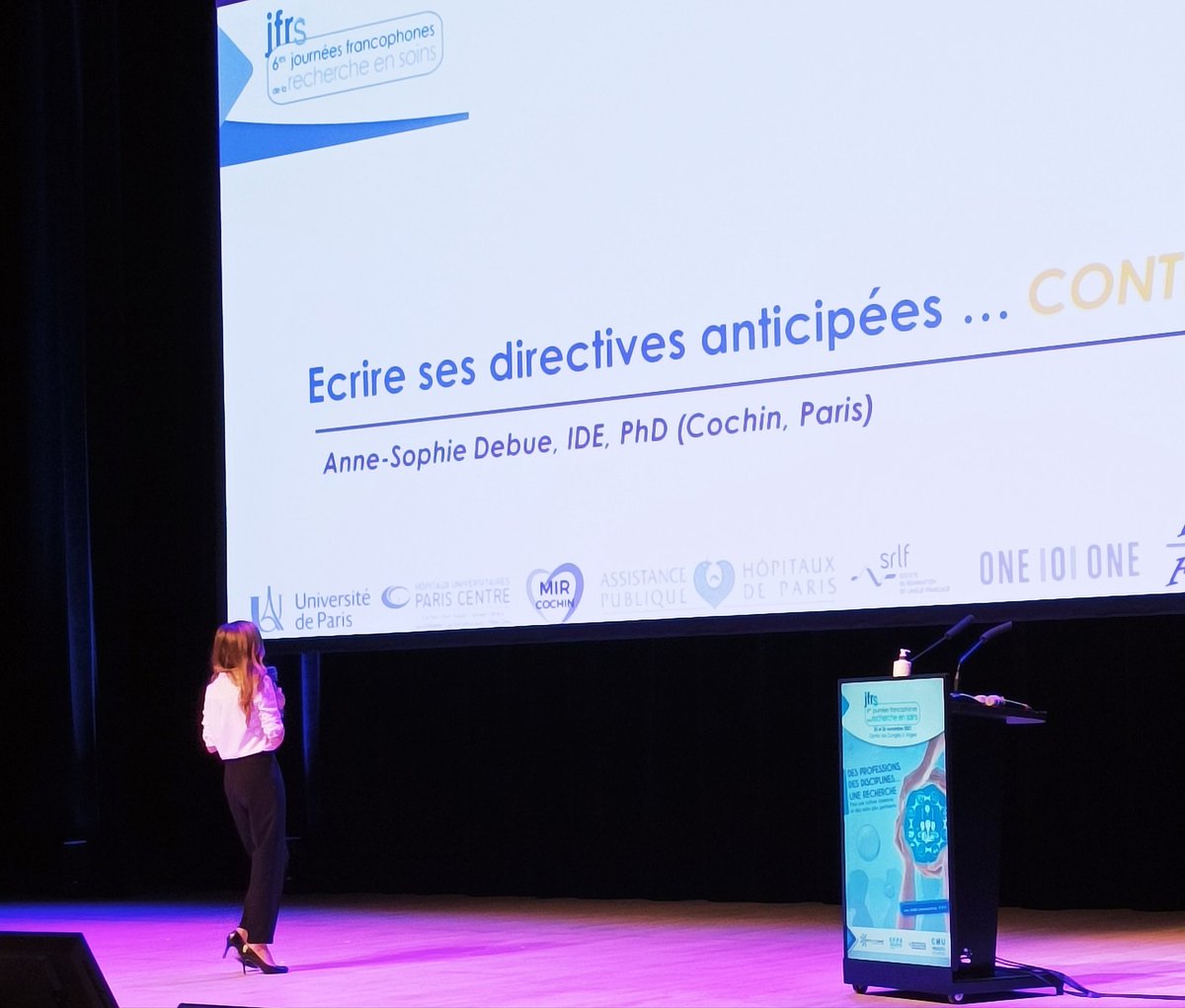 DethyreMarie's tweet photo. Une belle matinée de controverses ce matin : sur les directives anticipées, la place des paramédicaux à l'université et la polyvalence. Merci @lavieenpyj @les_jfrs @LaurentPoiroux https://t.co/D6BMKBaqjq