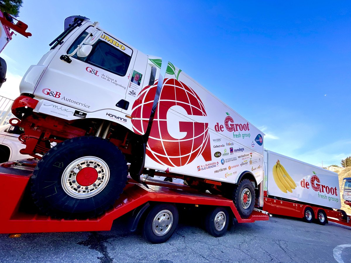 fabpress's tweet image. Arrivée du Team #degroot The Fresh Group 🍌🍊 by @fabpress