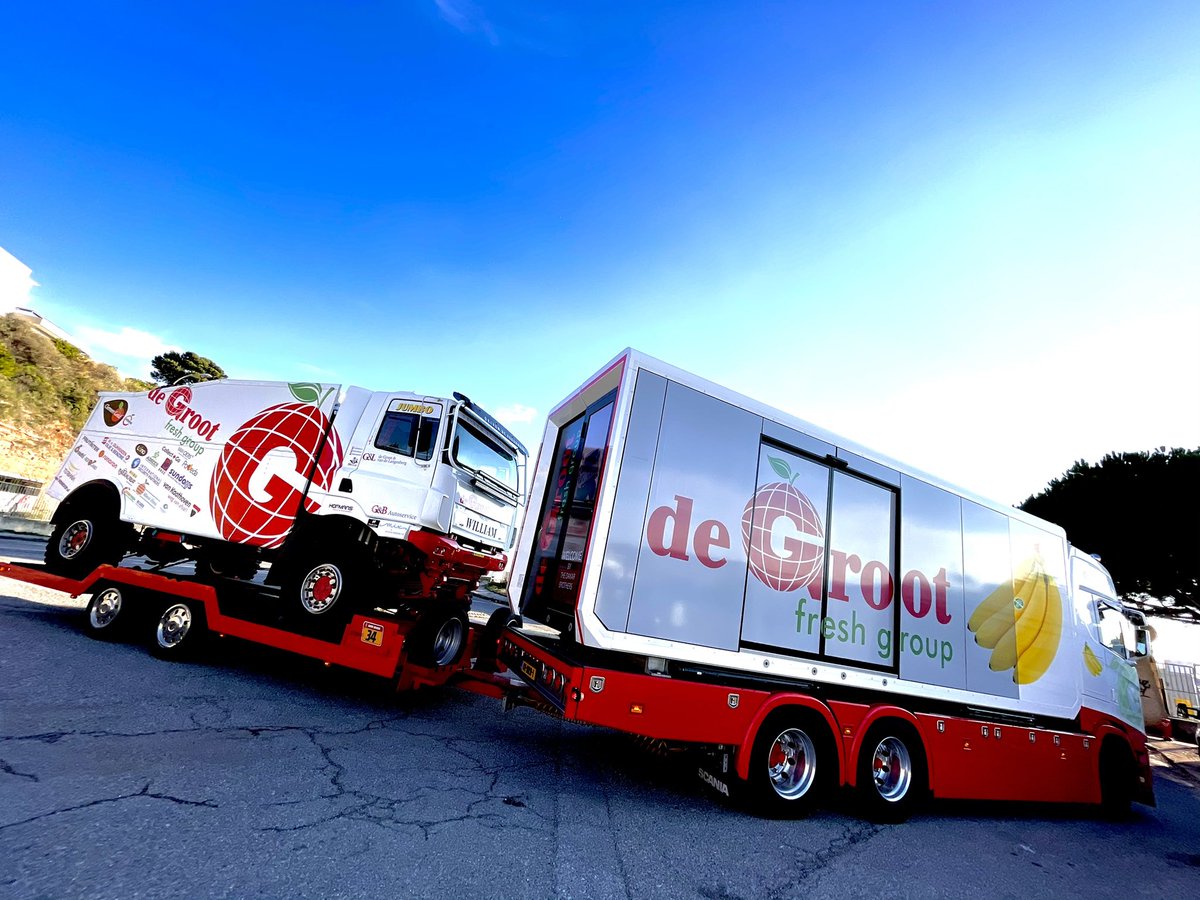 fabpress's tweet image. Arrivée du Team #degroot The Fresh Group 🍌🍊 by @fabpress