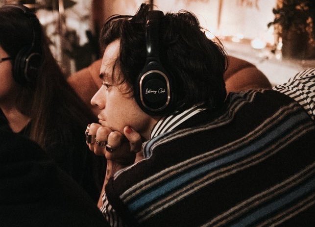 sarahᴴ loves harry🪩💋 tweet media