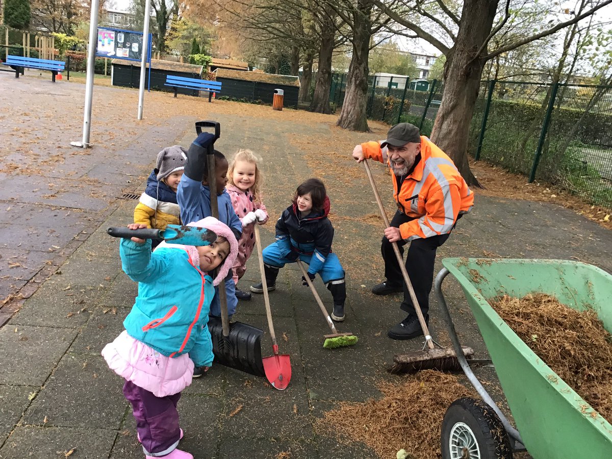BSNJSV's tweet photo. It’s windy. It’s raining. The leaves are blowing everywhere. As always, #JSVFS1 #JSVF1 are happy to lend a hand, taking ownership over our school grounds. https://t.co/EdPSAHIs6R