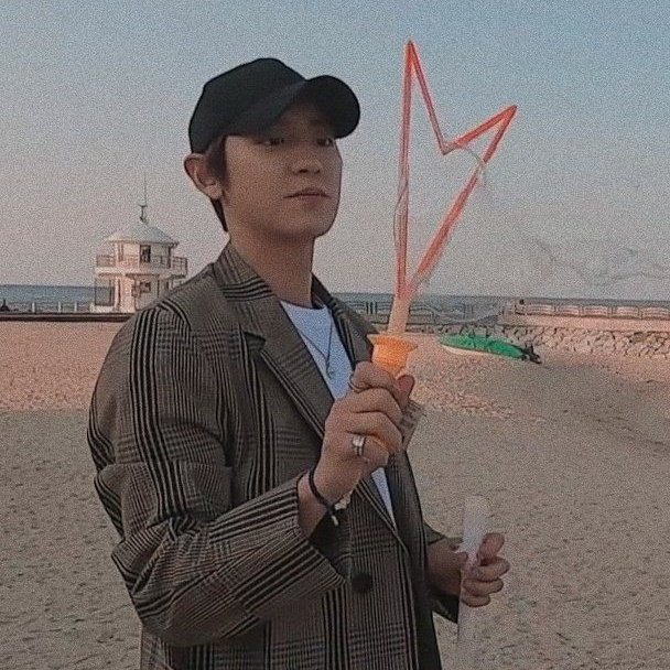 PCYJaeejungg's tweet photo. to the most talented guy i know, who deserves all the love, joy, and success in the world, happy birthday! 

" 𝕴'𝖒 𝖘𝖔 𝖙𝖍𝖆𝖓𝖐𝖋𝖚𝖑 𝖊𝖛𝖊𝖗𝖞𝖉𝖆𝖞 𝖙𝖍𝖆𝖙 𝖞𝖔𝖚 𝖆𝖗𝖊 𝖍𝖊𝖗𝖊. 𝖄𝖔𝖚 𝖆𝖗𝖊 𝖆 𝖌𝖎𝖋𝖙 𝖋𝖗𝖔𝖒 𝕲𝖔𝖉. "

#OurMeissaChanyeolDay 
#HappyChanyeolDay https://t.co/SbNk9MiIks