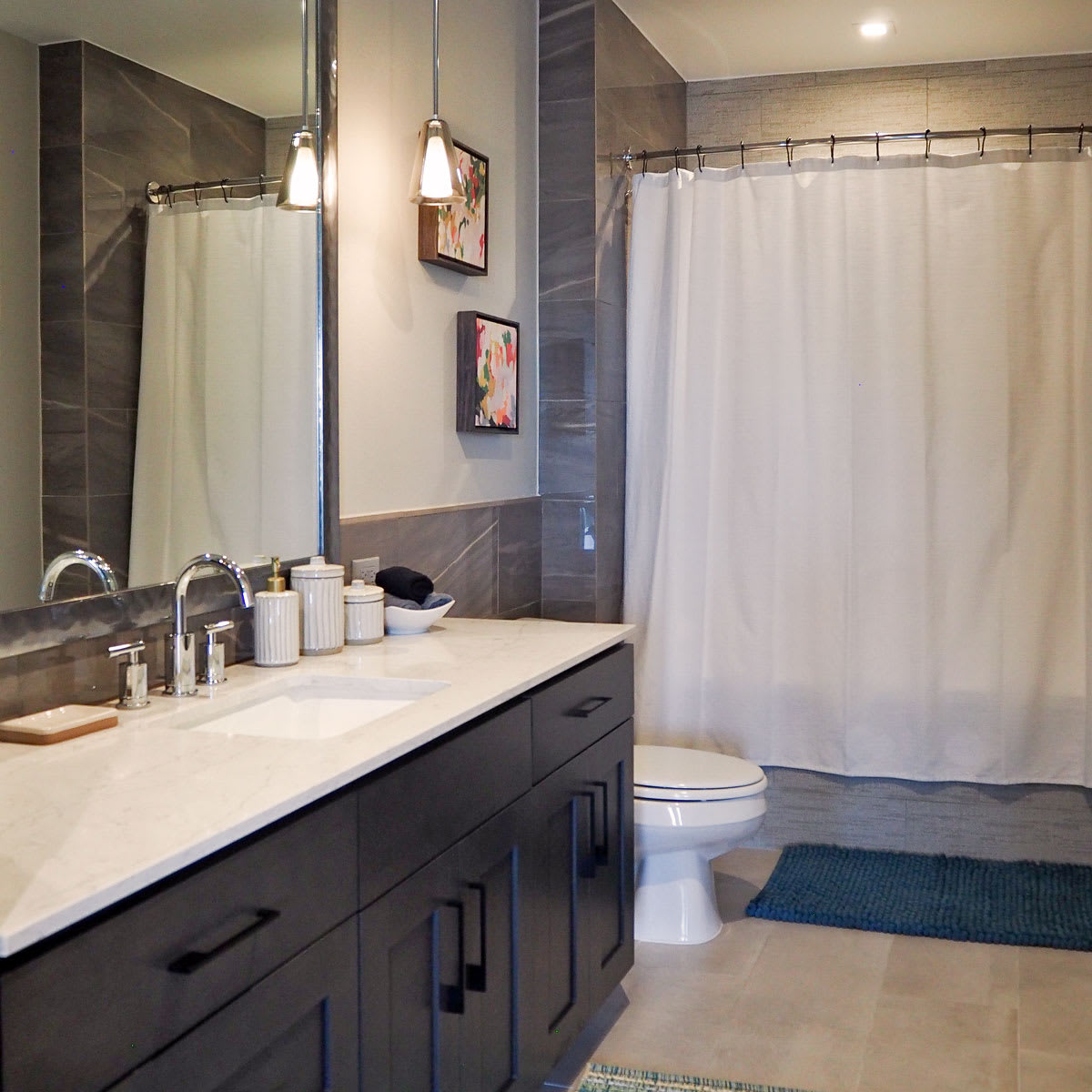 TheEpicDallas's tweet photo. Looking for a great deal this #BlackFriday? @TheHamiltonDallas has luxury 3 bedroom, 3 bathroom homes available! Call (833) 256-6178 for more information about their #MoveInSpecials! #LiveatTheHamilton #DowntownLiving https://t.co/D8JYWrm7B6
