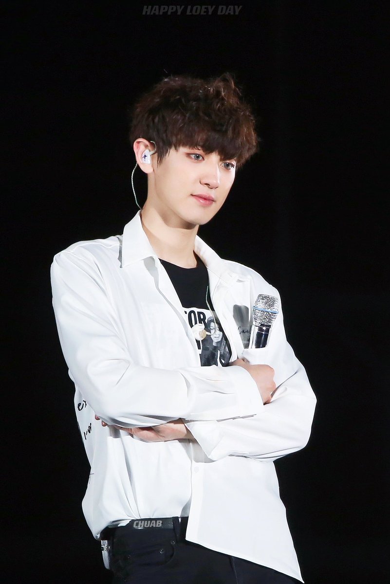 ChanBaekioo's tweet photo. HAPPY LOEY DAY💚🎂

#찬열 #박찬열 #CHANYEOL 
#라만_찬열이의_노래 
#OurMeissaChanyeolDay 
#HappyChanyeolDay 
#찬열아생일축하해 
#항상찬열이편 https://t.co/916JrgP00F