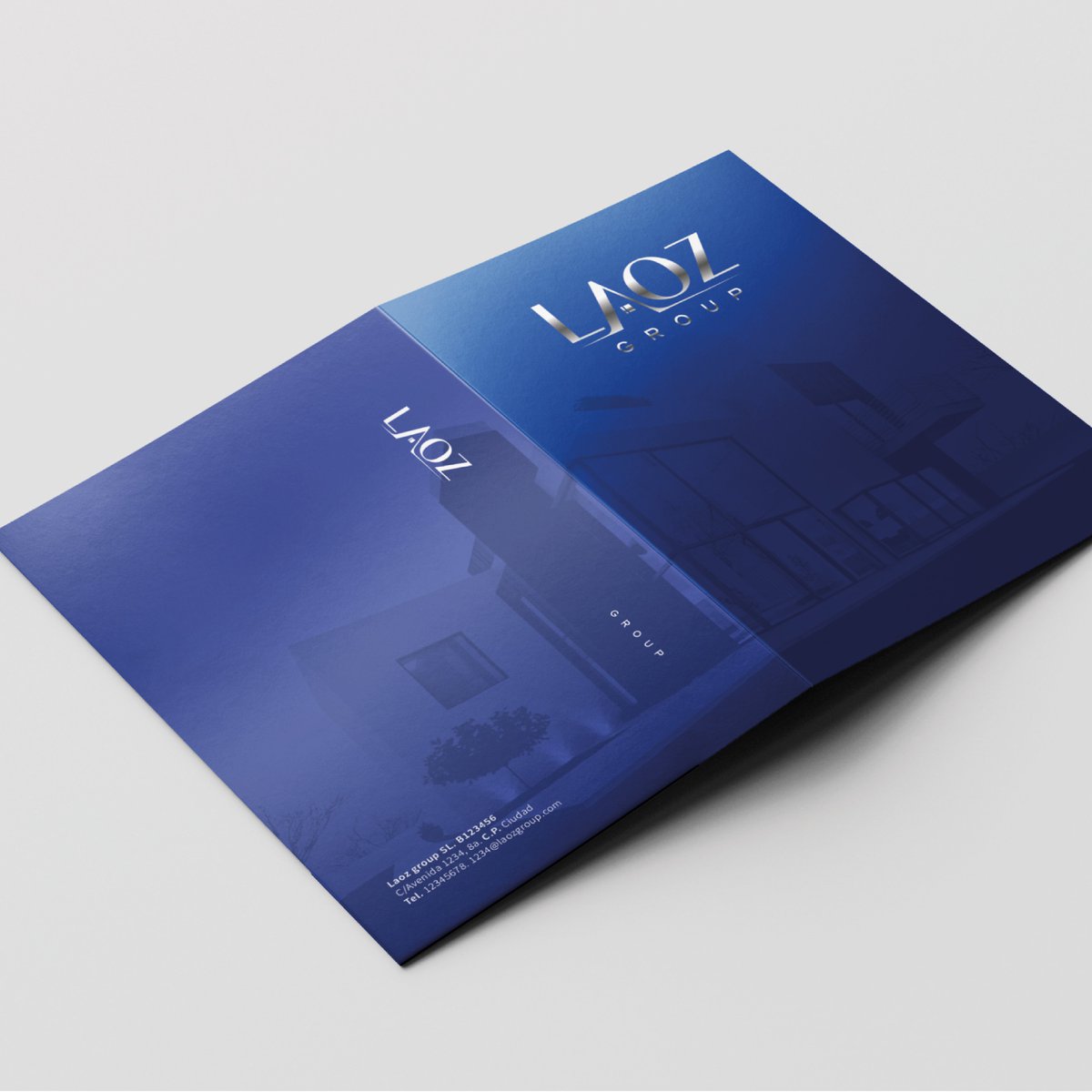 lider_logo's tweet photo. En Liderlogo sabemos que escuchar al cliente para saber qué rumbo tomar, es la parte fundamental en toda creación,  de la mano del conocimiento profesional de nuestros diseñadores.
.
.
El diseño de elementos de papelería es clave para reforzar la imagen de marca de toda empresa ! https://t.co/8CqCgVAClp