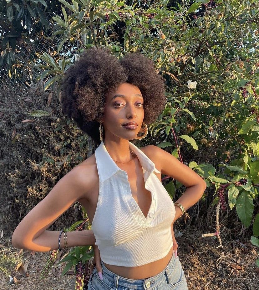 frosncurls's tweet photo. Heart shaped fro 

👩🏽‍🦱😍 https://t.co/DaA9gUsbE6