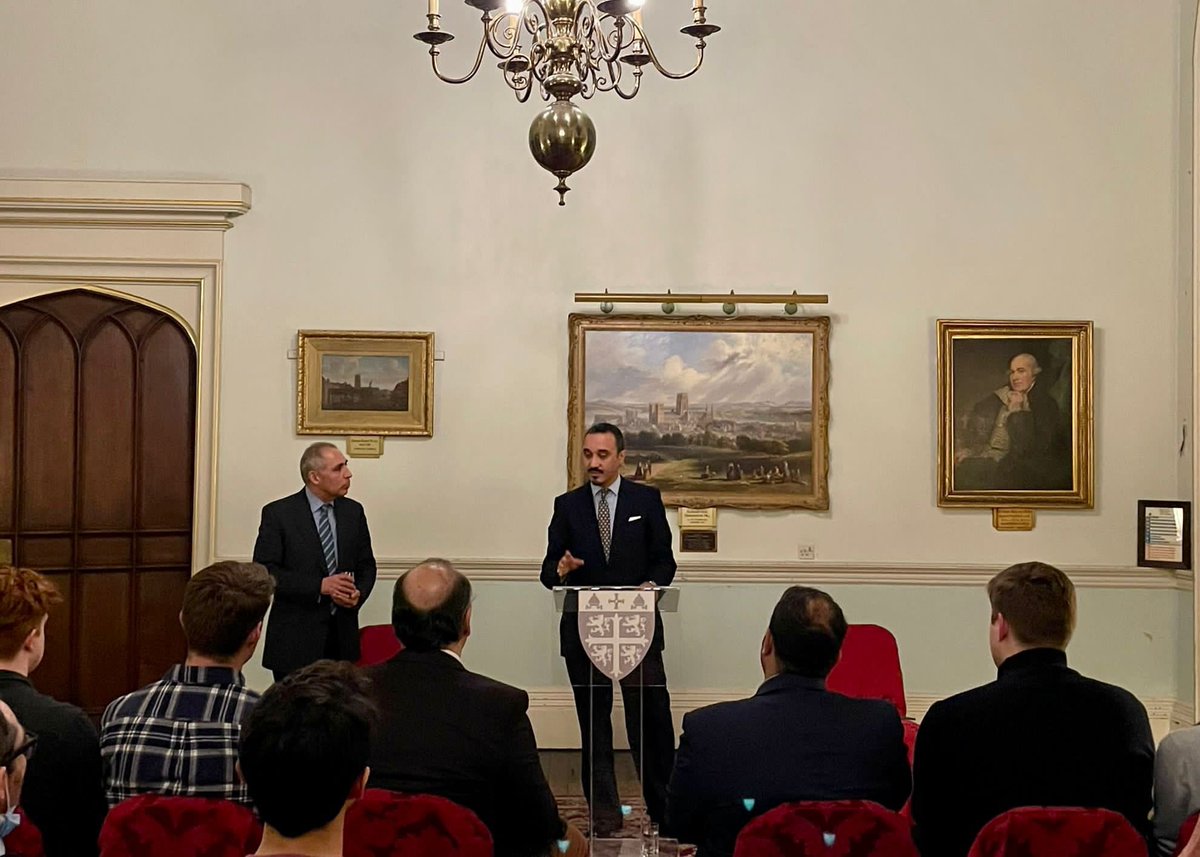 SaudiEmbassyUK's tweet photo. HRH Prince Khalid bin Bandar was honored to accept the kind invitation from @AnoushEhteshami to visit @durham_uni and deliver the annual Ambassadorial lecture to a select group of students and faculty. The visit included private tours of @DurhamHeritage and @durhamcathedral https://t.co/g1pTbbWg8m