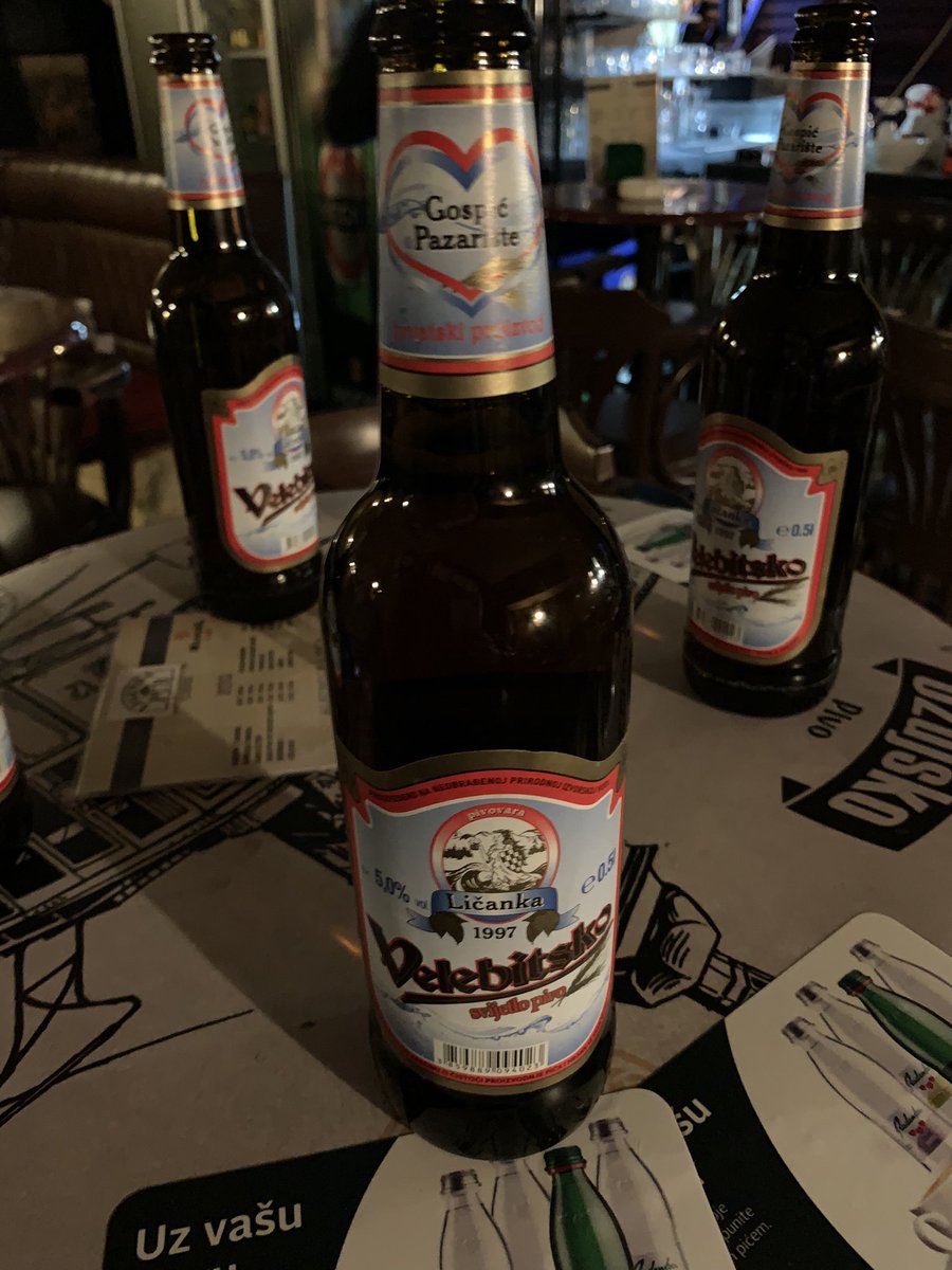 Dusty83's tweet photo. Night in Zagreb 🇭🇷

🍻 https://t.co/BSEiHebwzN