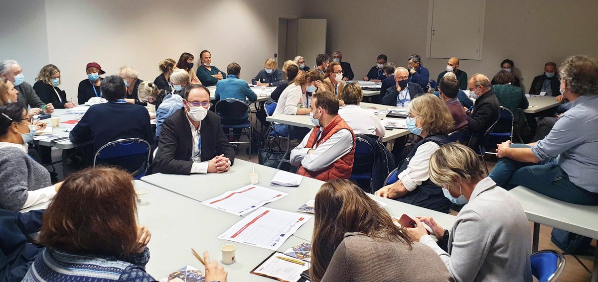 #CongrèsCoorace | Les #SIAE réfléchissent aux complémentarités à mettre en œuvre dans le cadre des projets #TZCLD : plus d'une soixantaine de participants pour cet atelier de travail ! #Coopération <a href="/COORACE/">Coorace</a>