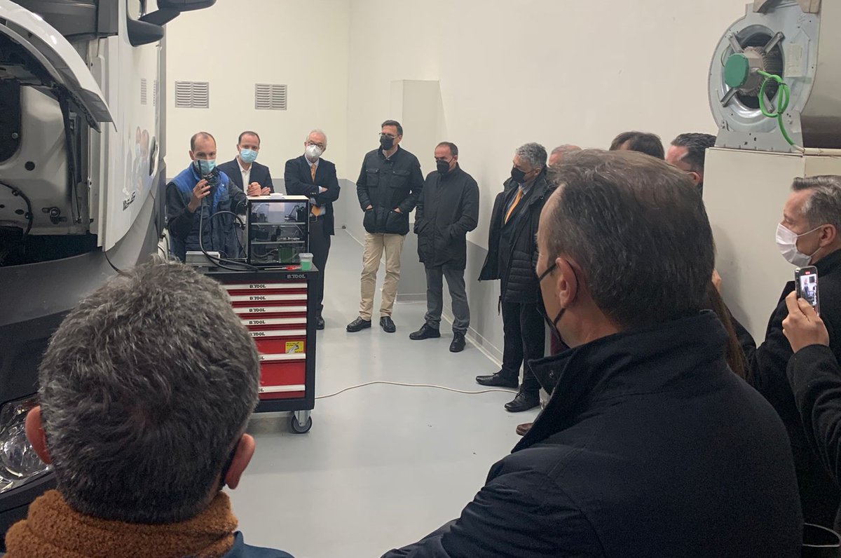 Ceoecant's tweet photo. ▶️@econdetolosa ha visitado las instalaciones de @ferrosite, líder en la transformación de motores para el uso de energías alternativas, para conocer el funcionamiento de la planta de biogás, que permitirá la fabricación de biometano para reducir el consumo de gasóleo o gasolina. https://t.co/cqBiCXM9Vr