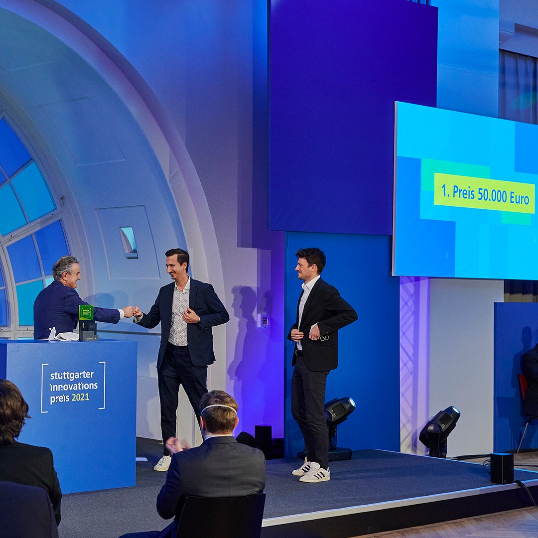 sinnpreis's tweet photo. Freudig können wir verkünden:
Die Gewinner des 1. Stuttgarter Wirtschafts- und Innovationspreis
stehen fest.

Gewonnen haben:
1. Platz Vialytics GmbH
2. Platz Swabian Instruments GmbH
3. Platz Coperion GmbH
Sonderpreis Start-up: Variolytics GmbH

#stuttgarterinnovationspreis https://t.co/9Bu0JL2fwB