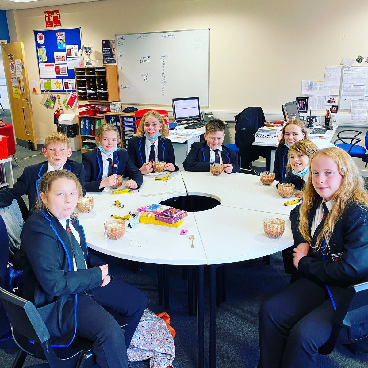 Our first Hot Choc Friday post Covid. Such a lovely afternoon with these fabulous students 👏🏻👏🏻 #TeamChetwynd
