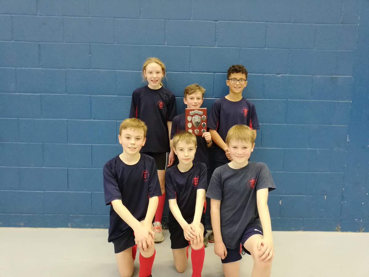 Teams from <a href="/NLuffenhamSch/">Headteacher</a> <a href="/BringhurstPri/">Bringhurst Primary</a> <a href="/leighfield_acad/">Leighfield Primary</a> <a href="/englishmartyrs_/">English Martyrs CVA, Oakham</a> <a href="/Brooke_Priory/">Brooke Priory School</a> and <a href="/SouthAcademy/">South Witham Academy</a> competed in the schools basketball final this week after qualifying from 2 previous tournaments. Congrats to the winners St Mary &amp; St John Primary. 🏀⛹️⭐