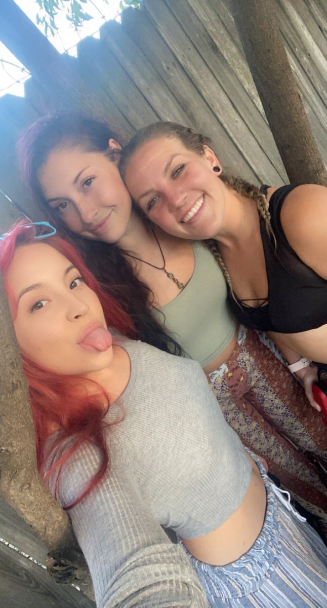 the_smallestfry's tweet photo. Forever thankful for the group of people that have shown me what unconditional love is. My life wouldn’t be the same without you♥️ https://t.co/ou9emaVmm8