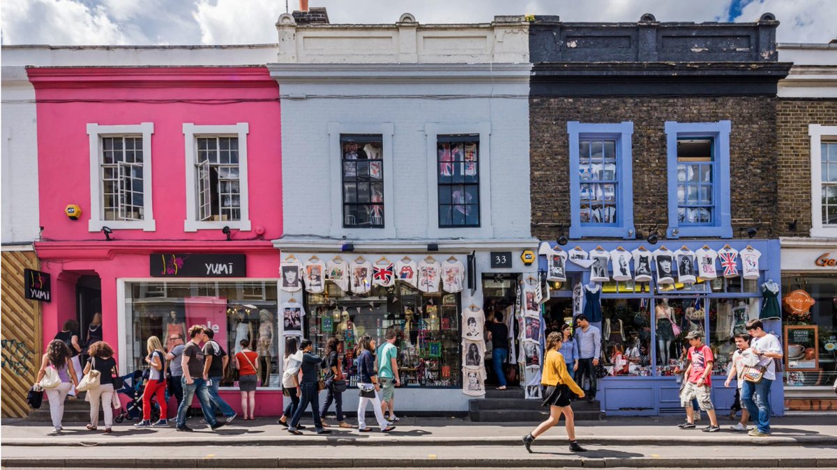 insurance321's tweet photo. Tomorrow is Small Business Saturday.

Rather than pushing sales, consider including a small gift with any purchase, games and other small freebies.

That way, you give a lend a little something extra and retain your margin.

#smallbusinesssaturday 

https://t.co/jwzwslwcOG https://t.co/XdKL3YRMmz