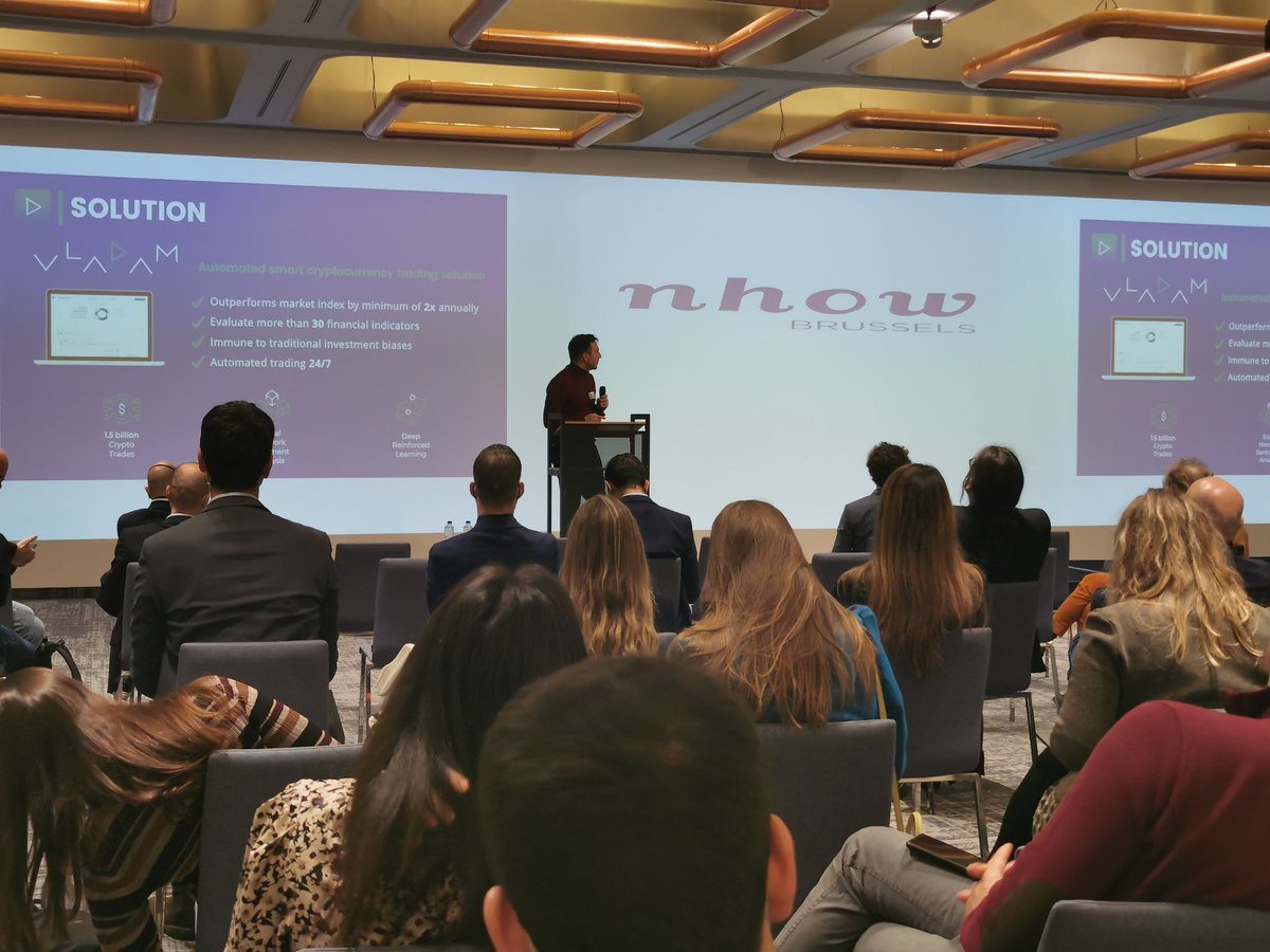 Block.IS tweet media