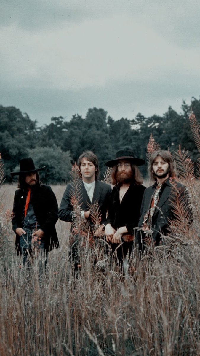 CelineMahou's tweet photo. #TheBeatlesGetBack estrena hoy segundo capítulo por @disneyplusla https://t.co/MM4FQZvgFw