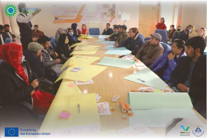 TechValleyPak's tweet photo. Highlights of Ideation to Creation Bootcamp: 
Day 1
𝐆𝐡𝐢𝐳𝐞𝐫, 𝐆𝐢𝐥𝐠𝐢𝐭 𝐁𝐚𝐥𝐭𝐢𝐬𝐭𝐚𝐧
 Amazing enthusiasm showed by all the participants especially women who went above and beyond with their creative thinking skills.

#fasttrackyourgrowth #ideation2creation https://t.co/Ji0KCIujEH