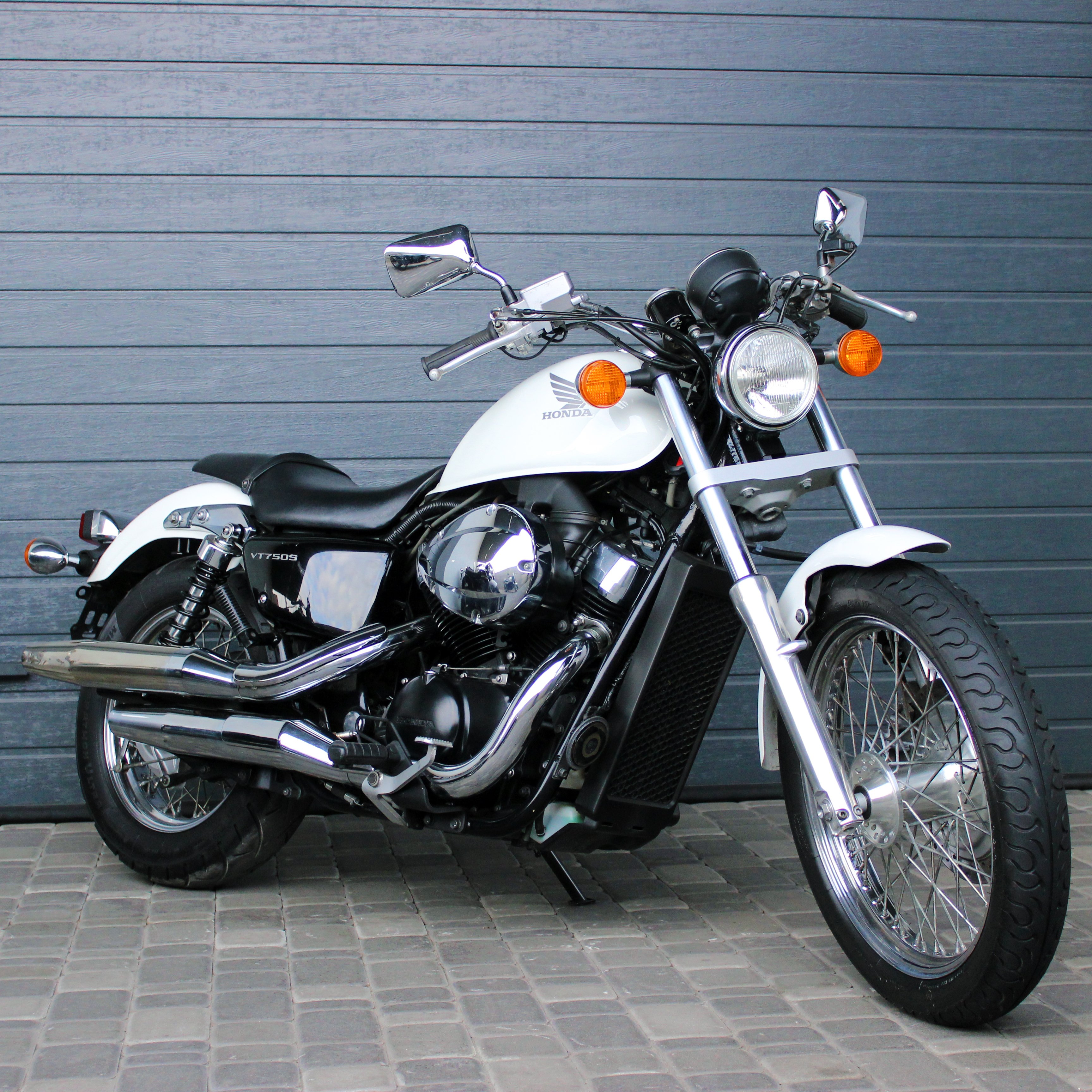 Honda on sale vt750s 2010