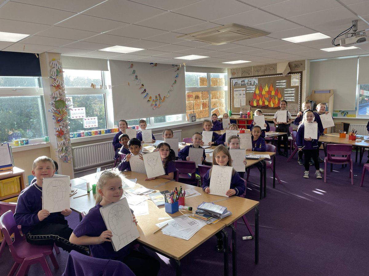 StAlbans_Sch's tweet image. Year 3 had a brilliant morning learning about our Class Artist, Paul Klee. We learnt about his famous portrait ‘Senecio 1922.’ We then sketched and painted the portrait. 🖼 🎨 #MissD