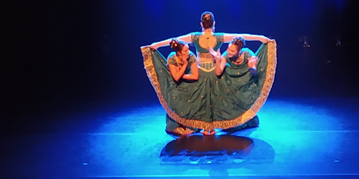 IndEmbassyBru's tweet photo. Celebrating 🇮🇳@75  
#BombayExpress show by Bollylicious, part of  #InDialogue  supported by @IndEmbassyBru was witnessed by a  large gathering in Ghent on 25 Nov. 
A melange of styles,  based on Indian dance forms and inspired by Bollywood.
@santjha @MEAIndia @IndianDiplomacy https://t.co/flWbQSPJyV
