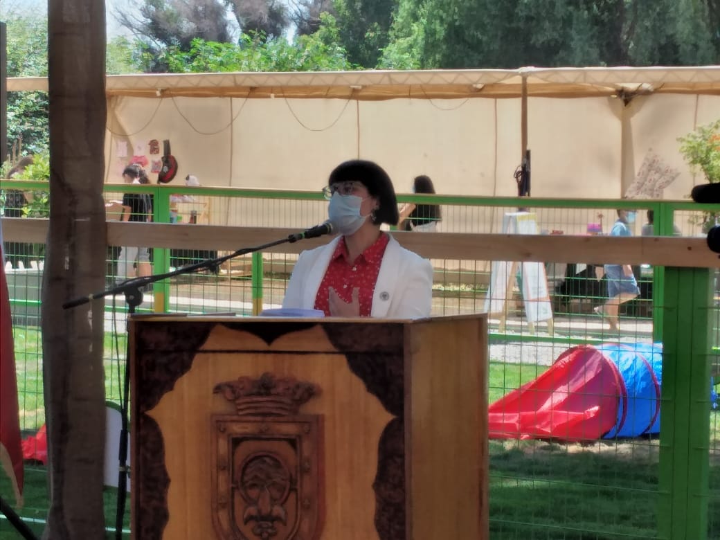 colmevetchile's tweet photo. @etojoubilla, presidenta nacional de Colmevet, inaugurando junto al alcalde @Nibaldo_Meza, la Zona Canina en Parque El Trapiche (@MuniPenaflor), el cual contará con asesoría técnica de Colmevet gracias a un convenio firmado con dicha municipalidad. 
 @biobio  #FelizViernes https://t.co/CDnNKbkD9t