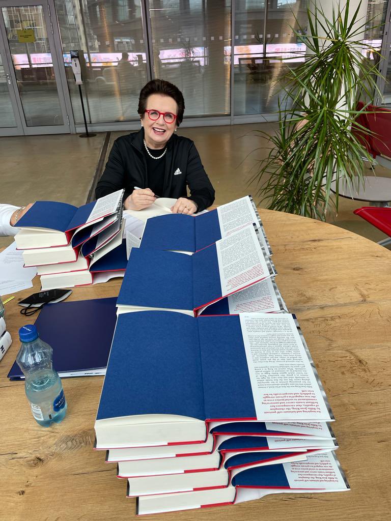 BillieJeanKing's tweet photo. The biggest event for bibliophiles everywhere is back: Barnes &amp; Noble #BlackFriday Signed Editions! 

I worked hard to sign copies of All In just for you. 

Whether you’re looking for a gift or want to treat yourself, you can find my book at a local B&amp;N. 

https://t.co/PJkWQz4ltI https://t.co/Yvf02HILVa